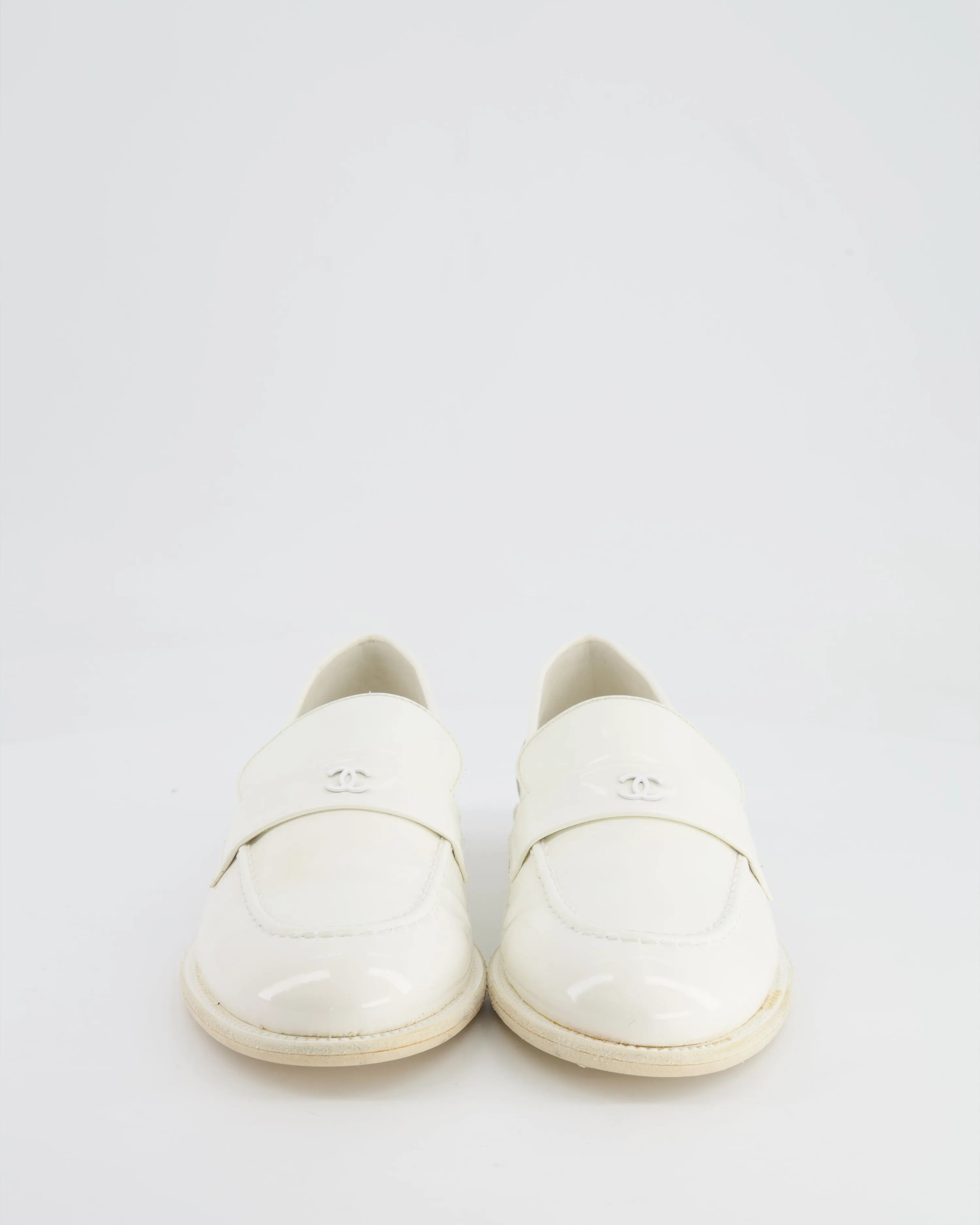Chanel White Patent Leather Loafers With Cc Logo Detail Size Eu 38.5