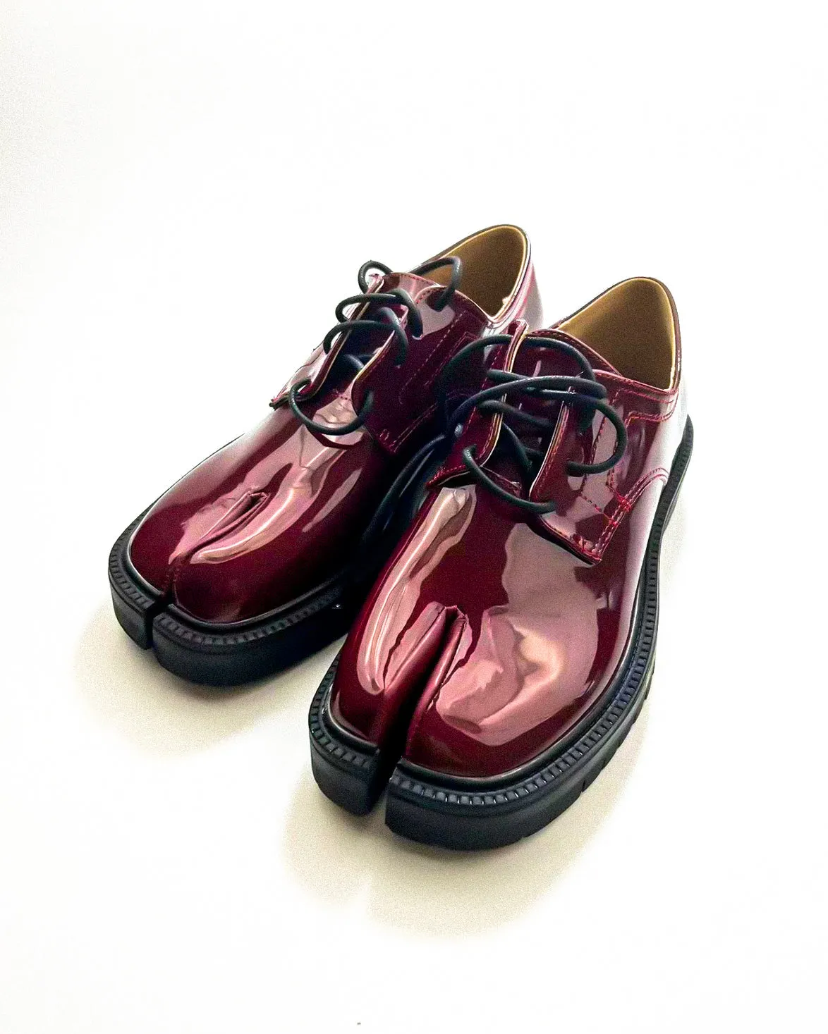 Lace Up Thick Heel Tabi Loafers