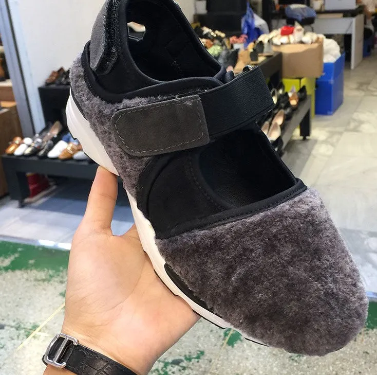 LUXE SEVEN DESIGN FAUX FUR LINED CHUNKY SOLE TRAINER SANDALS