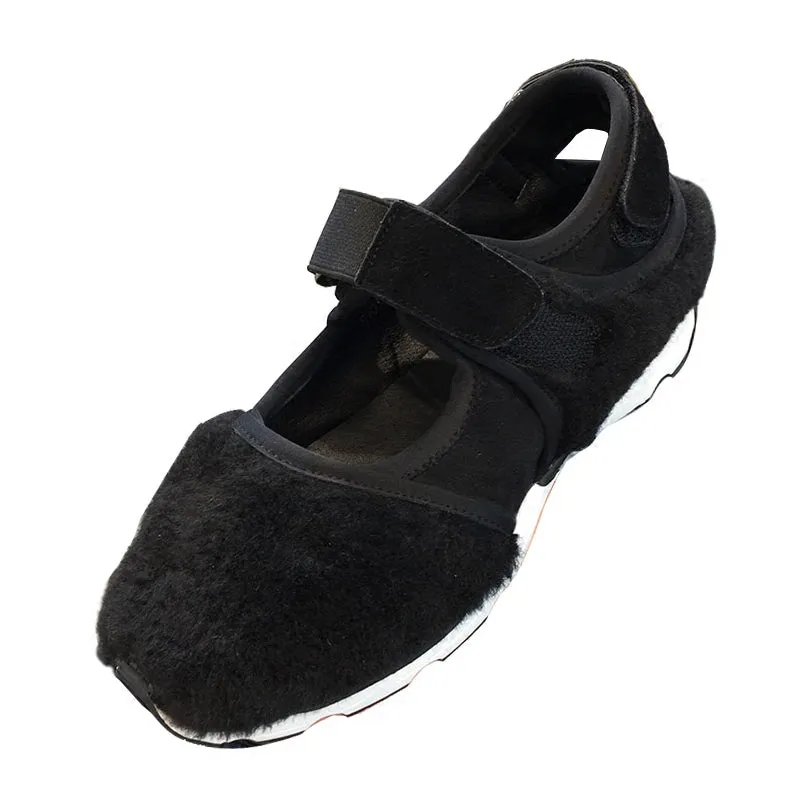 LUXE SEVEN DESIGN FAUX FUR LINED CHUNKY SOLE TRAINER SANDALS
