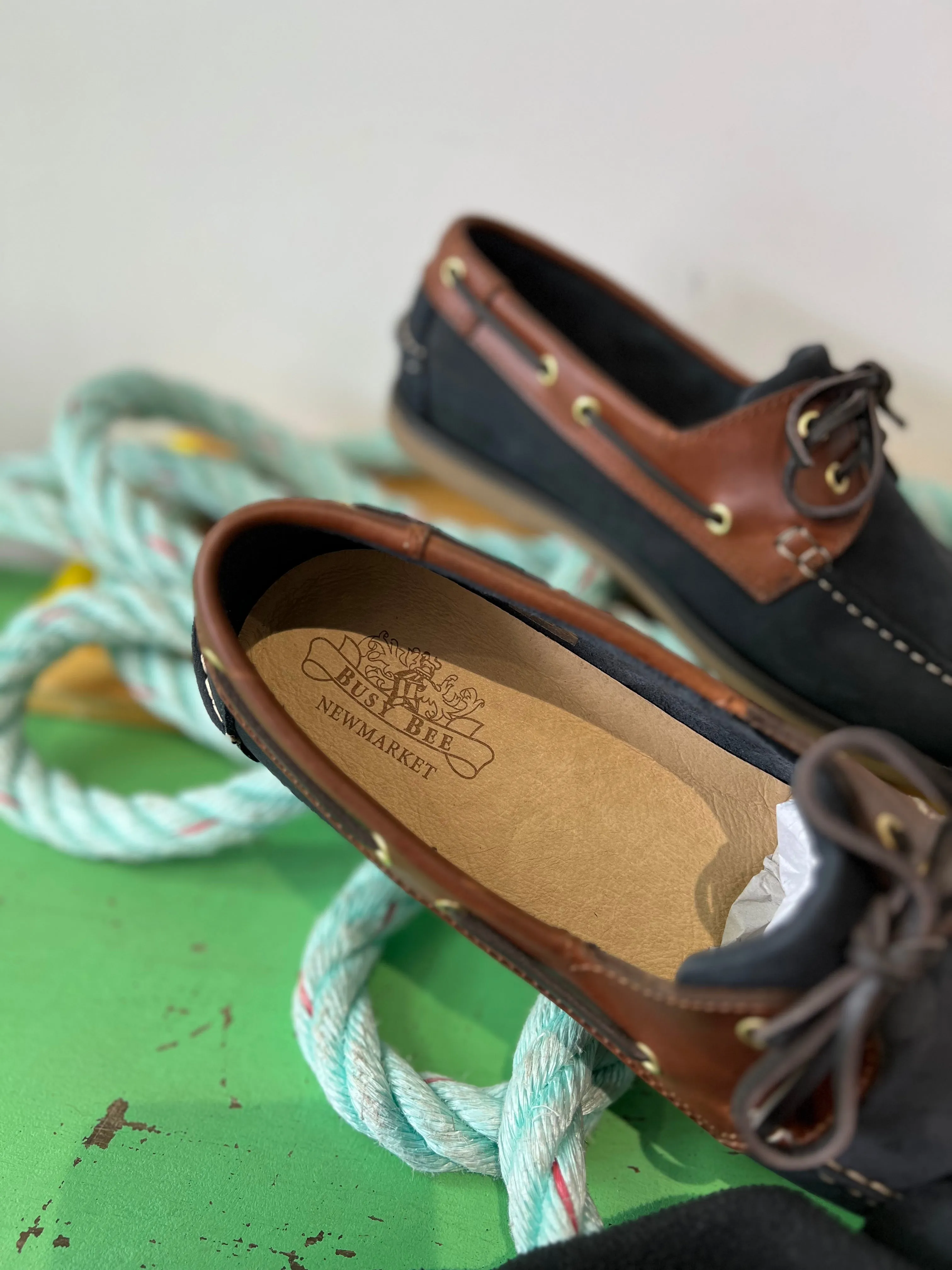 Navy Nubuck / Sombrero Leather