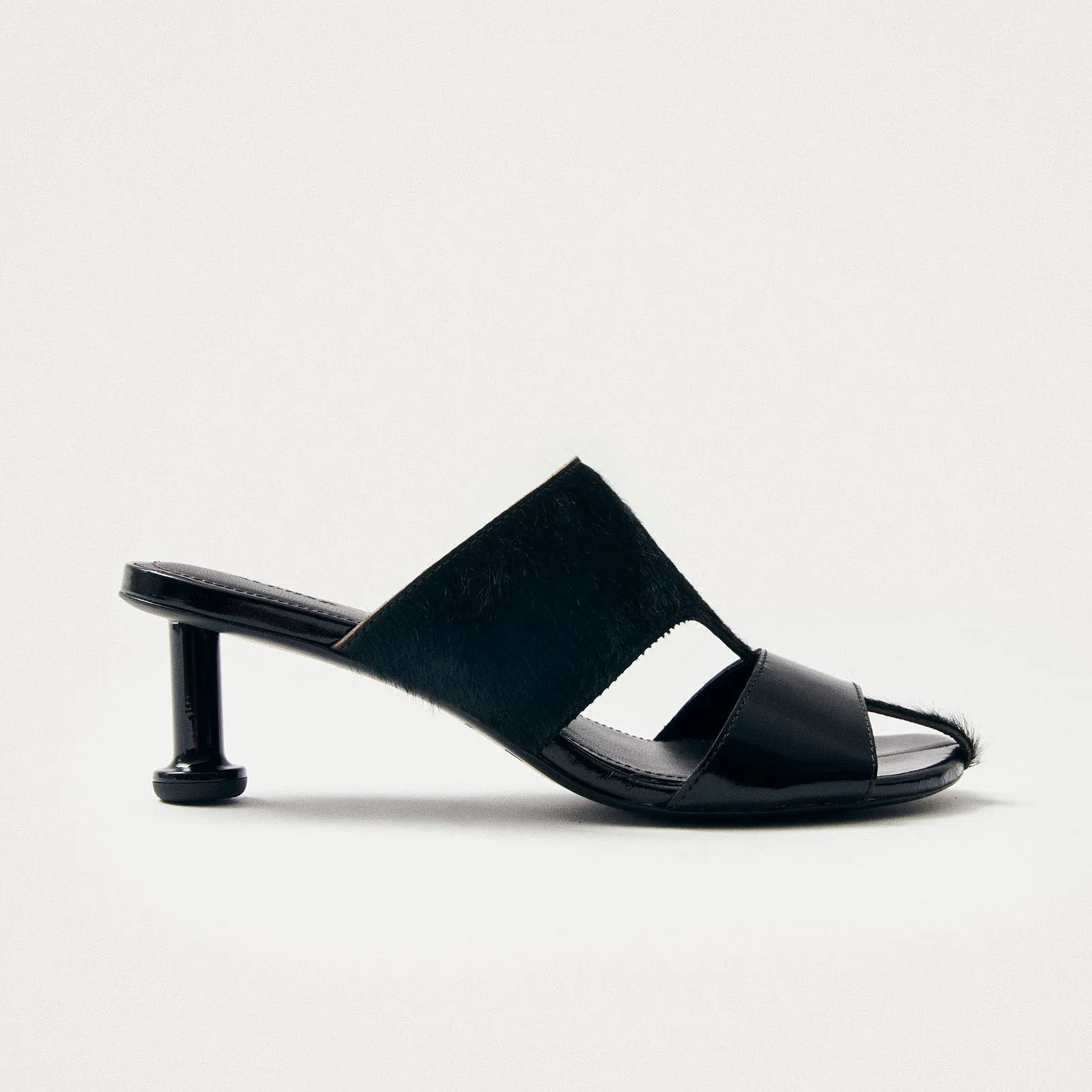 Rhea Soft Black Leather Sandals