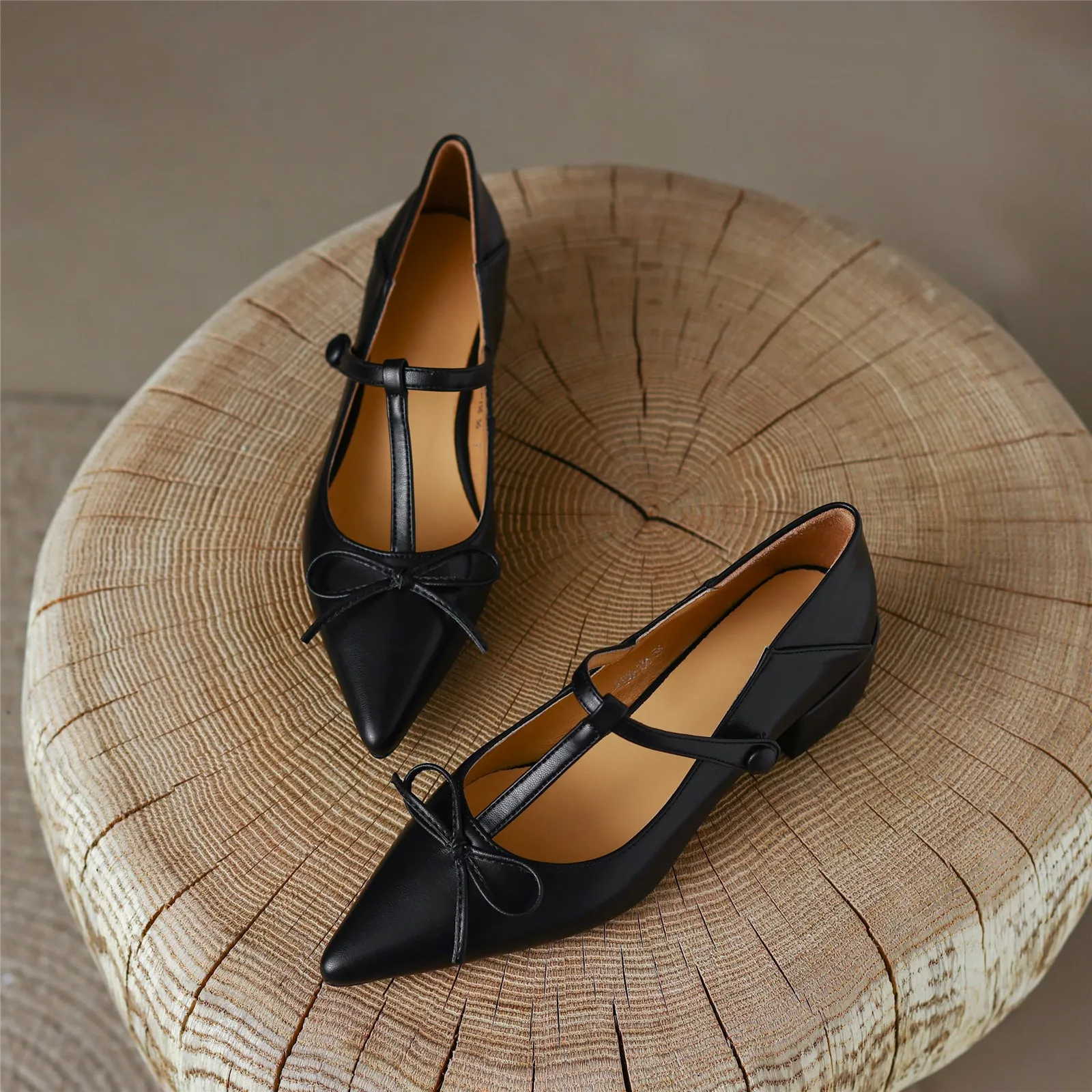 TinaCus Women's Genuine Leather Pointed Toe Handmade Bowtie Cute Mary Jane Shoes with Low Chunky Heels